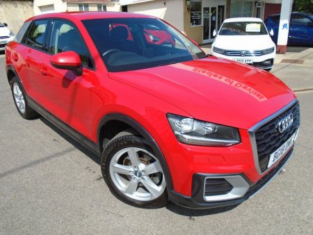AUDI Q2