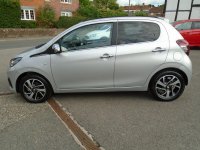 PEUGEOT 108